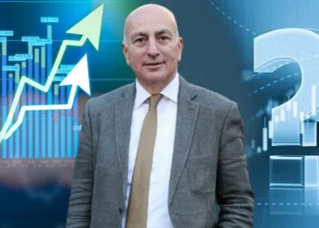 Mahfi Eğilmez: Yaşananlar ekonomide inanılması güç riskler yarattı