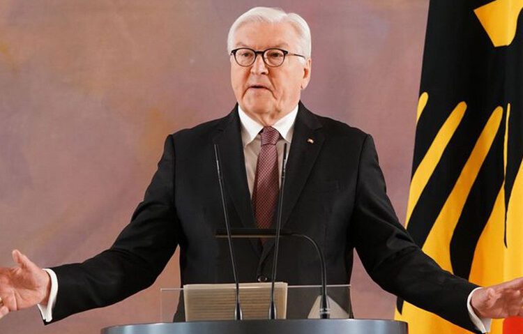 Almanya Cumhurbaşkanı: Ukrayna'yı ABD'den korumak zorunda kalacağımıza asla inanmazdım 1 Almanya Cumhurbaşkanı: Ukrayna’yı ABD’den korumak zorunda kalacağımıza asla inanmazdım