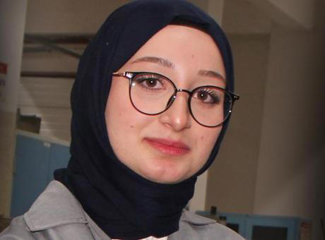 140 erkek öğrenci arasında tek kız: Bu bölüme geldiğime pişman değilim