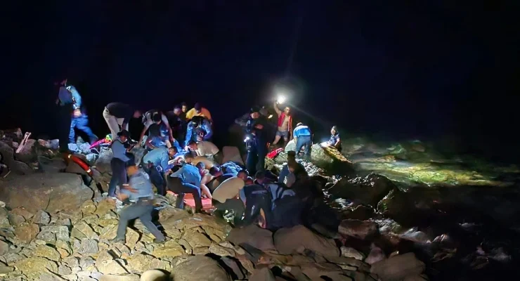 Honduras'ta 17 kişiyi taşıyan uçak denize düştü: 12 ölü, 5 yaralı 1 Honduras’ta 17 kişiyi taşıyan uçak denize düştü: 12 ölü, 5 yaralı