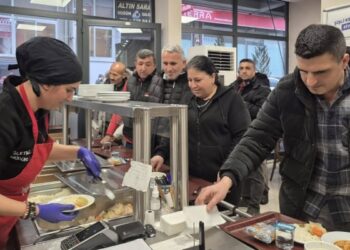 Şişli Kent Lokantası yeniden açıldı: Hesapları tutuklu başkan ödedi