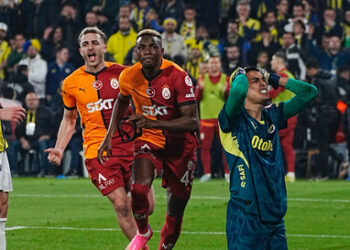 Safa Kar yazdı I Galatasaray Kadıköy’de turladı