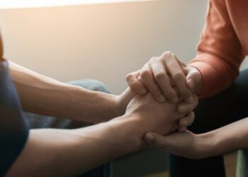 Esat Aytan yazdı I Yalnız değilsin