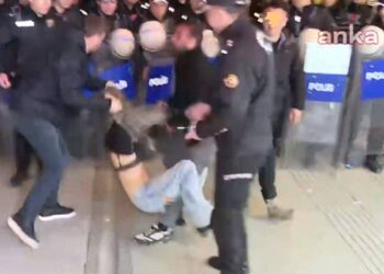 Ankara Valiliği’nden “orantısız müdahale” açıklaması: “Kadın değil erkekti”