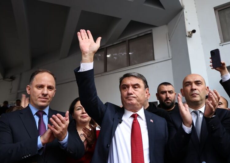 CHP'li Zonguldak Belediye Başkanı Erdem'e İmamoğlu soruşturması 1 CHP’li Zonguldak Belediye Başkanı Erdem’e İmamoğlu soruşturması