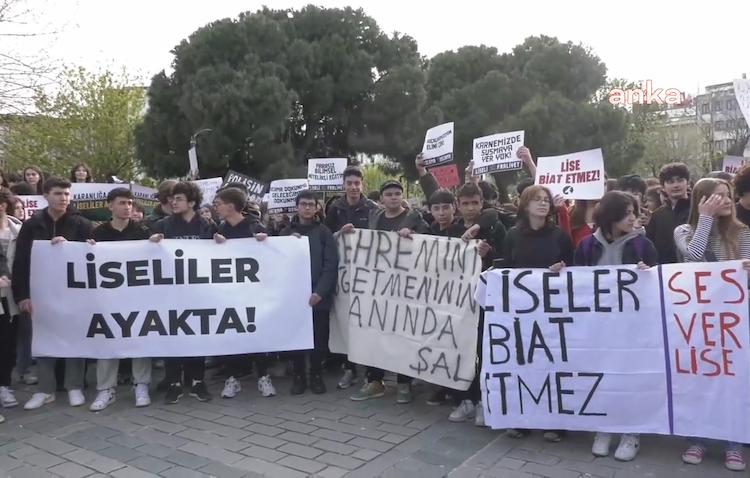 Tuna Cevher yazdı I Eğitimde yeni kriz: Liselerde öğretmen sürgünleri 1 Tuna Cevher yazdı I Eğitimde yeni kriz: Liselerde öğretmen sürgünleri