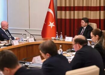 Bakan Tunç, Avrupalı heyete Türkiye’de işkence olmadığını anlattı