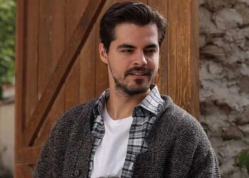 Trafik kazasında kaburga kemikleri çatlayan oyuncu Berk Atan sete ara verecek