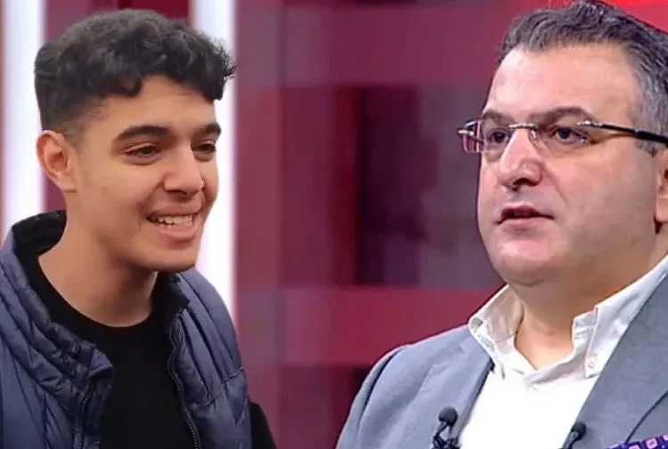 Berkay Gezgin: Cem Küçük hakkında suç duyurusunda bulunacağım 1 Berkay Gezgin: Cem Küçük hakkında suç duyurusunda bulunacağım