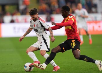 Beşiktaş’a bir darbe de Göztepe’den: Galibiyet hasreti 3 maça çıktı