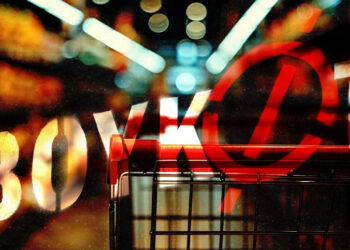 Mümtaz’er Türköne yazdı I Hangisi: Şiddet mi, boykot mu?