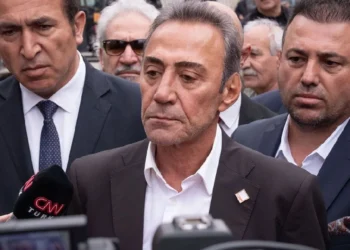 Berhan Şimşek, CHP kurultayının iptali için YSK’ya başvurdu