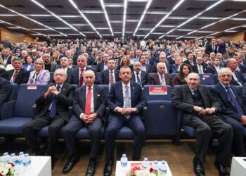 CHP kurultay davası: Dosyaların İstanbul'a taşınması talep edildi 2 CHP’nin 21. Olağanüstü Kurultayı’nın iptali için bir başvuru daha