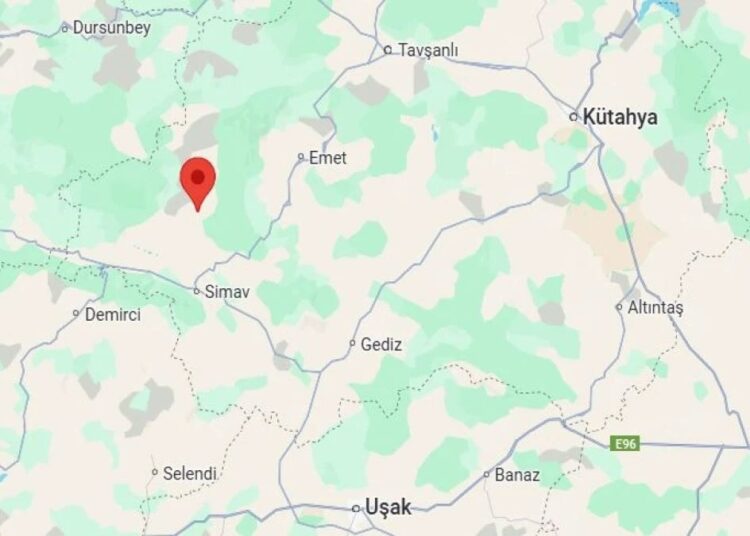 Simav’da 3.5 büyüklüğünde deprem: İstanbul’dan da hissedildi