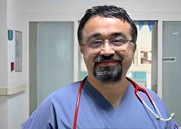 Balkondan düşen doktor hayatını kaybetti