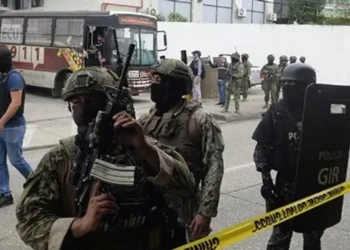 Ekvador’da horoz dövüşü alanına çete baskını: 12 ölü