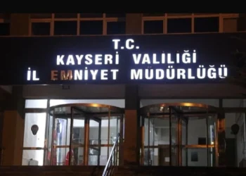 Avrupa’ya götürme yalanıyla öğrencileri dolandırdı, 76 bin Euro ile yurt dışına kaçtı