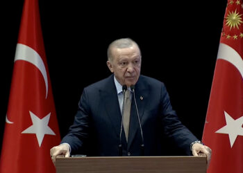 Erdoğan, bu kez ‘turp’ demeden operasyon mesajı verdi: ‘Ortaya çıkanlar çıkacakların habercisidir…’