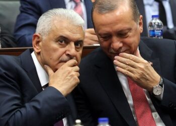 Yıldırım’ın kaçak çay ve sigara talebi Erdoğan’ı kızdırmış: ‘Başka işin mi yok Binali!’