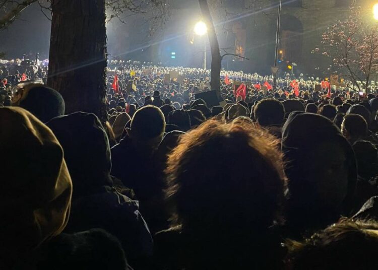 Avukatı, “Cumhurbaşkanımızın yemeğine katıldı” diye savundu, serbest kaldı