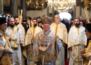 Fener Rum Patrikhanesi’nde Paskalya ayini
