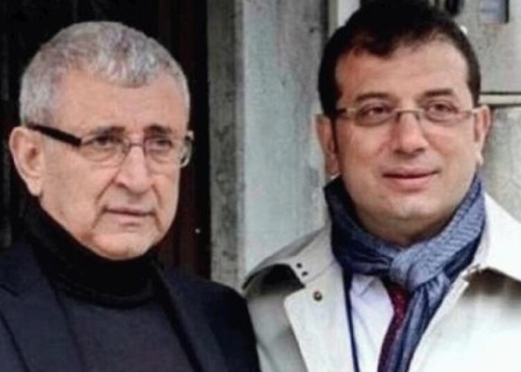 Jandarma, Ekrem İmamoğlu’nun babasının evinde arama yaptı