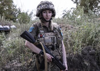 Savaş ve çatışma riski sonrası kadınları askere alan ülkelerin sayısı artıyor