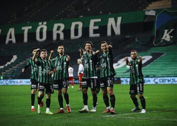 Süper Lig’e yükselen ilk takım Kocaelispor oldu
