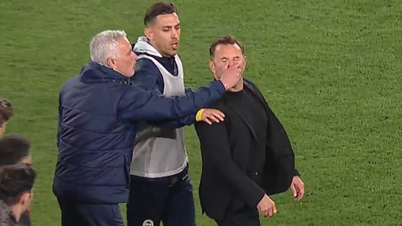 Mourinho’nun burun sıkma hareketi, ülkesi Portekiz’de ne anlama geliyor? 1 Mourinho’nun burun sıkma hareketi, ülkesi Portekiz’de ne anlama geliyor?