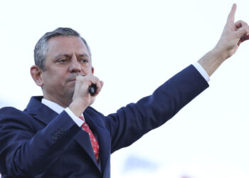 Özgür Özel’den Erdoğan’a: Sen geçmişin mağduru, bugünün zalimisin