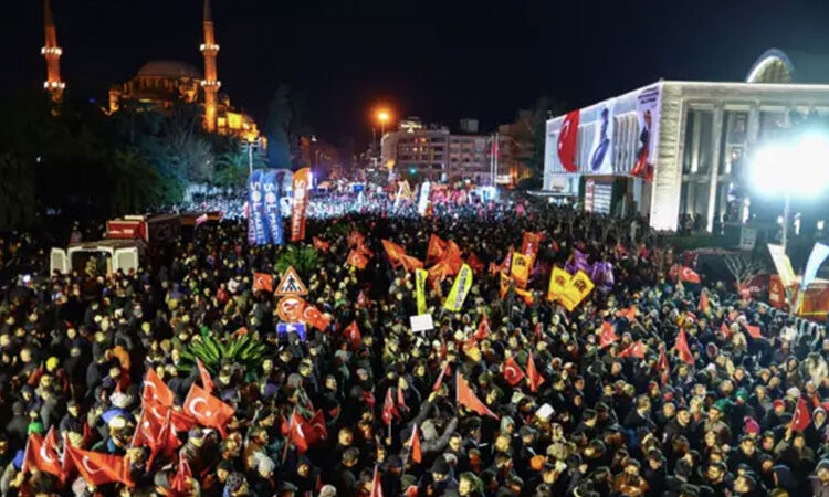 Tutuklu 58 genç hakkında tahliye kararı 1 Tutuklu 58 genç hakkında tahliye kararı