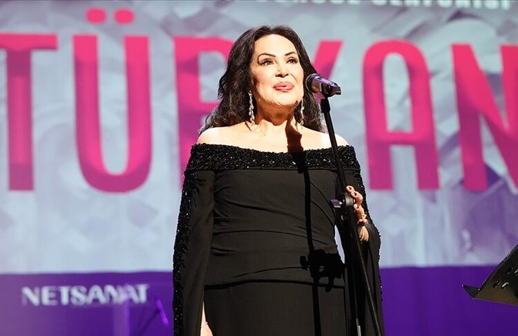 Türkan Şoray’dan tutuklanan gençlere ve soruşturma açılan sanatçılara destek