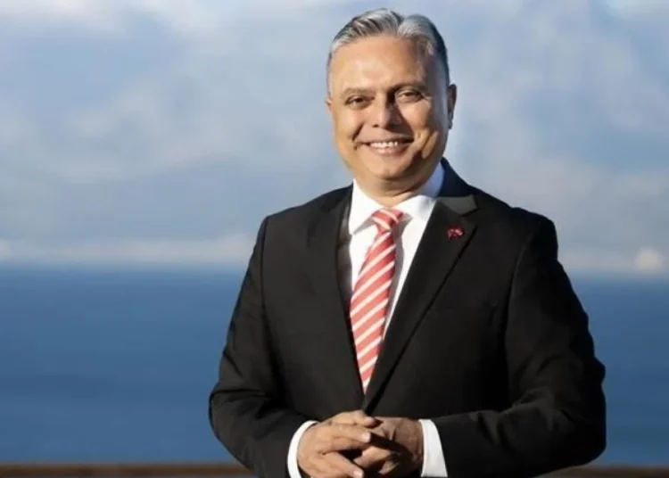 CHP kurultayında Özgür Özel’e rakip çıktı: Adaylığını açıkladı