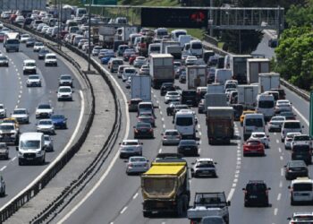 Bakan Ersoy açıkladı: Kurban Bayramı tatili 9 gün olacak mı?