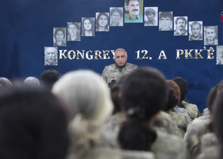 Mümtaz'er Türköne yazdı I PKK silah bıraktı, ya diğerleri? 1 Mümtaz’er Türköne yazdı I PKK silah bıraktı, ya diğerleri?