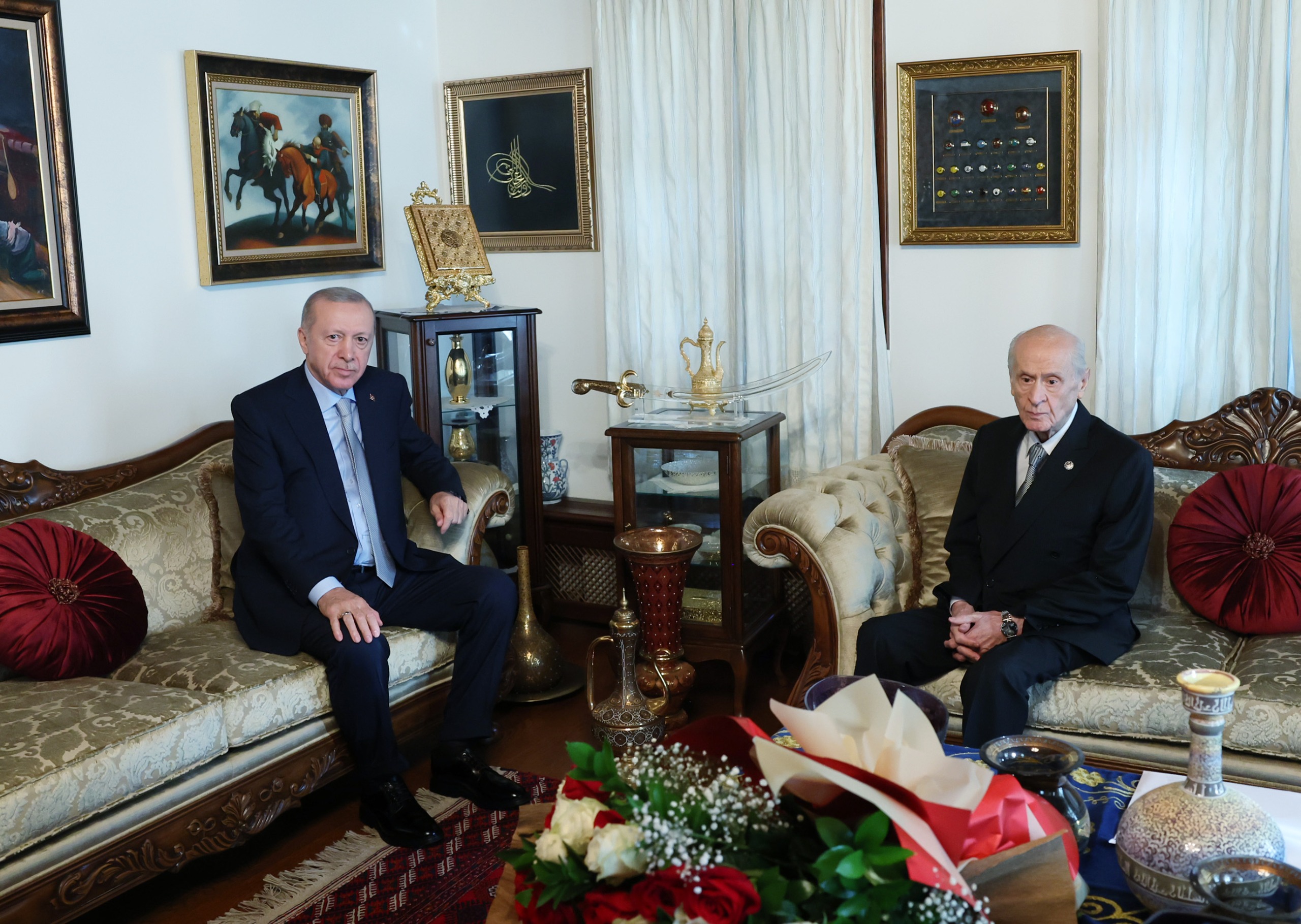 Cumhurbaşkanı Erdoğan, Devlet Bahçeli'yi ziyaret etti 3 Cumhurbaşkanı Erdoğan, Devlet Bahçeli'yi ziyaret etti