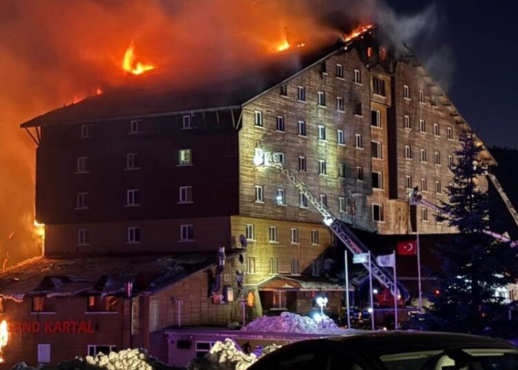 78 kişiye mezar olmuştu: Bolu’daki otel yangınında iddianame kabul edildi 1 78 kişiye mezar olmuştu: Bolu’daki otel yangınında iddianame kabul edildi