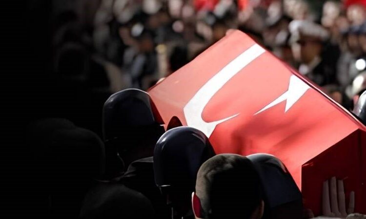 Pençe-Kilit bölgesinde bir asker şehit oldu 1 Pençe-Kilit bölgesinde bir asker şehit oldu