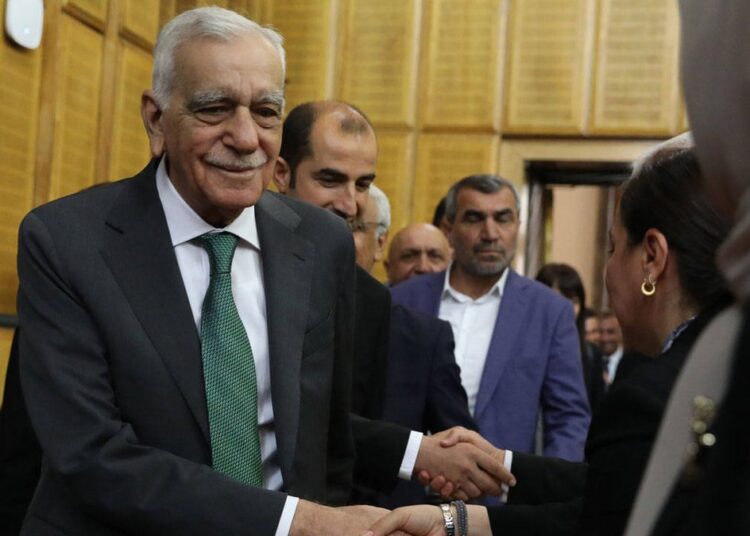 Ahmet Türk: Atılması gereken adımlar var, bunlar pazarlık değildir 1 Ahmet Türk: Atılması gereken adımlar var, bunlar pazarlık değildir