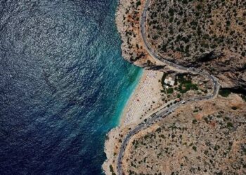 34 hazine arazisi yol projelerine kaynak sağlamak için satışa çıkarıldı