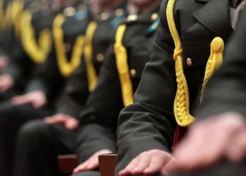 Teklif Meclis’te: Cumhurbaşkanı ordudan ayırma kararı verebilecek