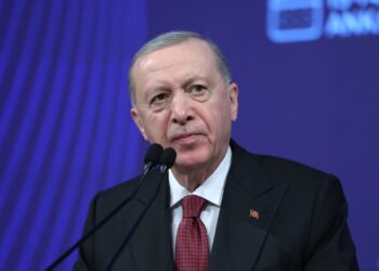 Erdoğan’dan İBB açıklaması: ‘Çıkıp milletten af dilemeleri gerekirken, pişkince tehdit ediyorlar’