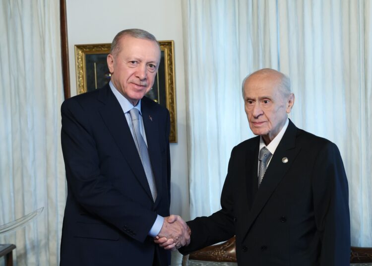 Cumhurbaşkanı Erdoğan, Devlet Bahçeli’yi ziyaret etti