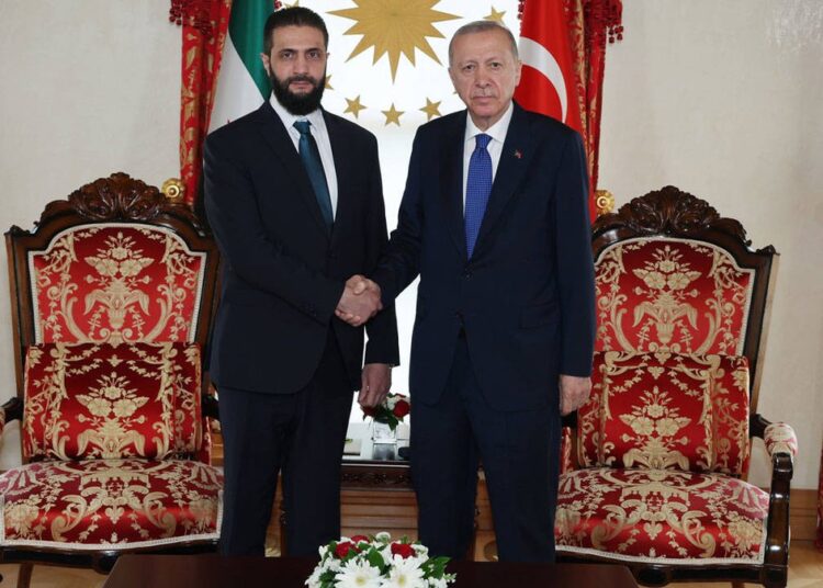 Cumhurbaşkanı Erdoğan, Dolmabahçe’de Şara ile görüştü