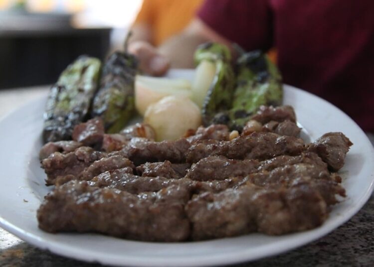 4 işletme daha domuz eti satmış 1 4 işletme daha domuz eti satmış