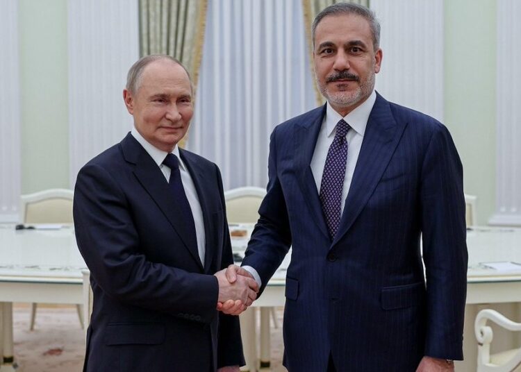 Dışişleri Bakanı Fidan, Rusya lideri Putin ile görüştü