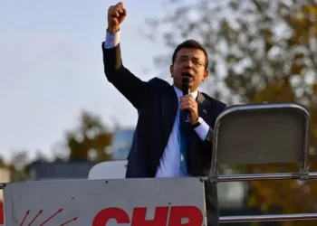 İmamoğlu’ndan gençlere çağrı: Hazırlanın, büyük bir yolculuğa çıkıyoruz