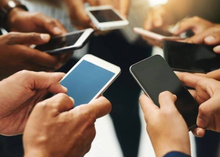 İspanya’da bu kez tüm mobil şebekeler çöktü 1 İspanya’da bu kez tüm mobil şebekeler çöktü