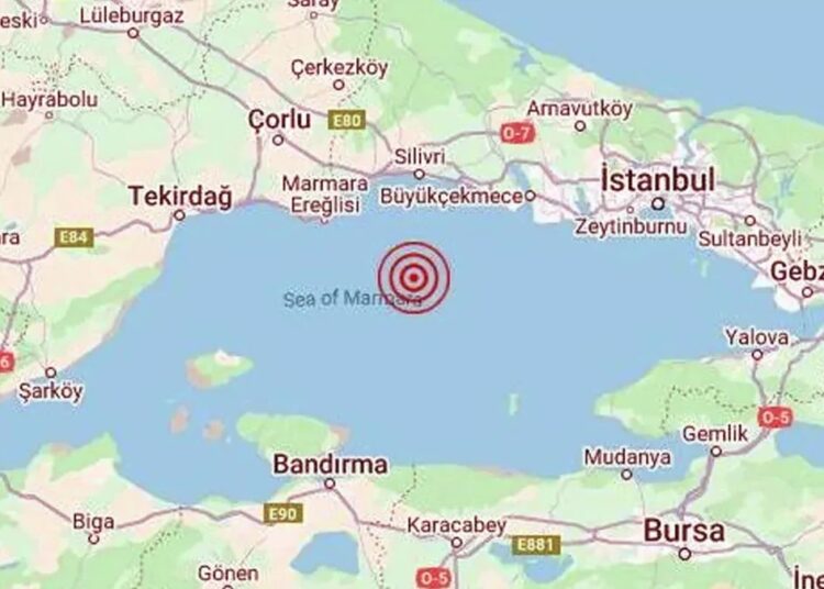 Kandilli Rasathanesi duyurdu, İstanbul’da yine deprem meydana geldi