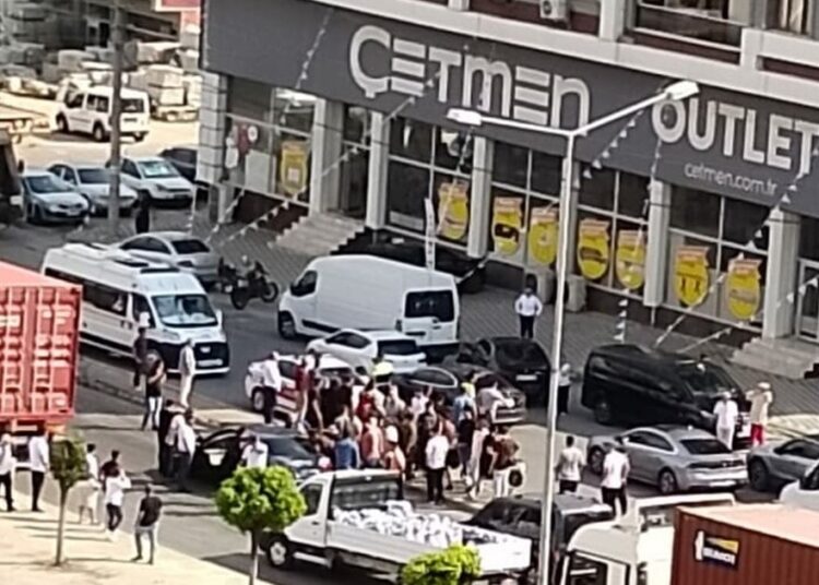 İzmir’de kanlı saldırı: 3 ölü, 1 yaralı